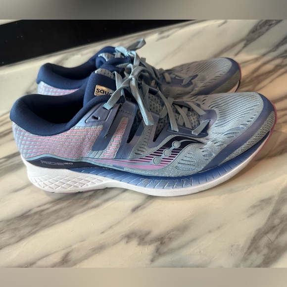 Saucony Women’s Ride ISO Sneakers - Picture 3 of 10